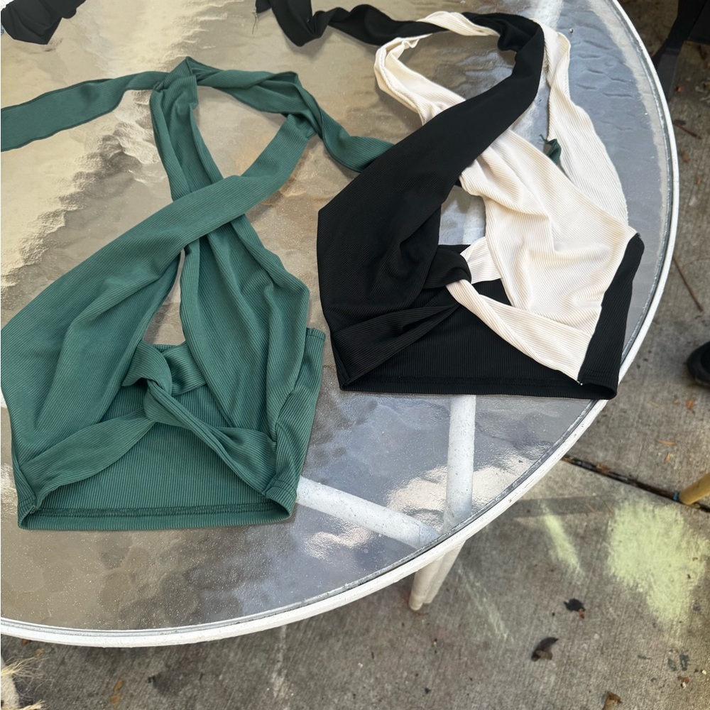 Women's Twist Front Halter Crop Top - Green and Black/White